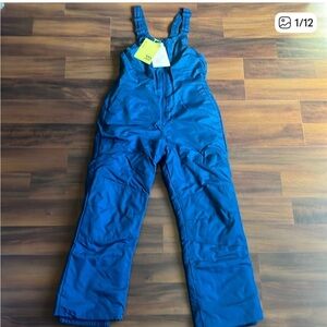 All in Motion Kids Snow Bib/ suit Size
Large 12/14